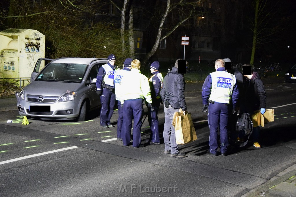 VU Schlaegerei Schiesserei Koeln Porz Gremberghoven Ratherstr P42.JPG - Miklos Laubert